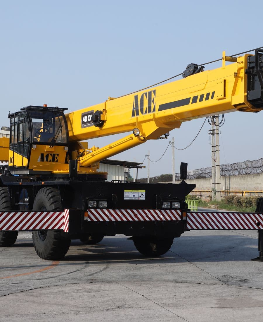Mobile Cranes available for rental, 25–500 ton